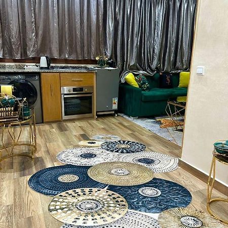 Appartement Au Centre Marrakech Marrakesh Bagian luar foto